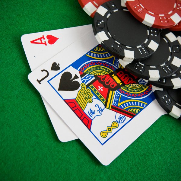 How to win online blackjack? Best strategies