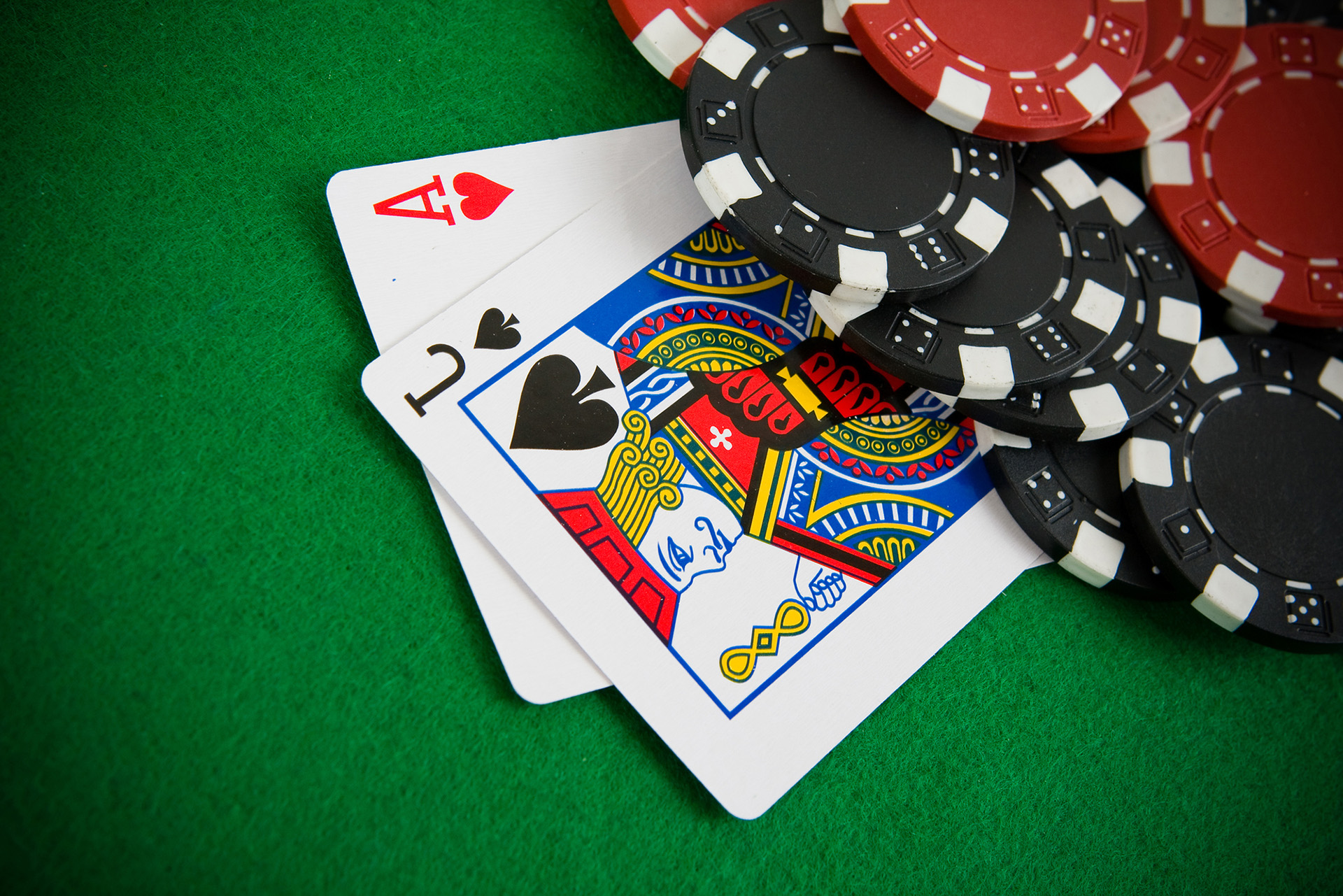how to win big on online blackjack