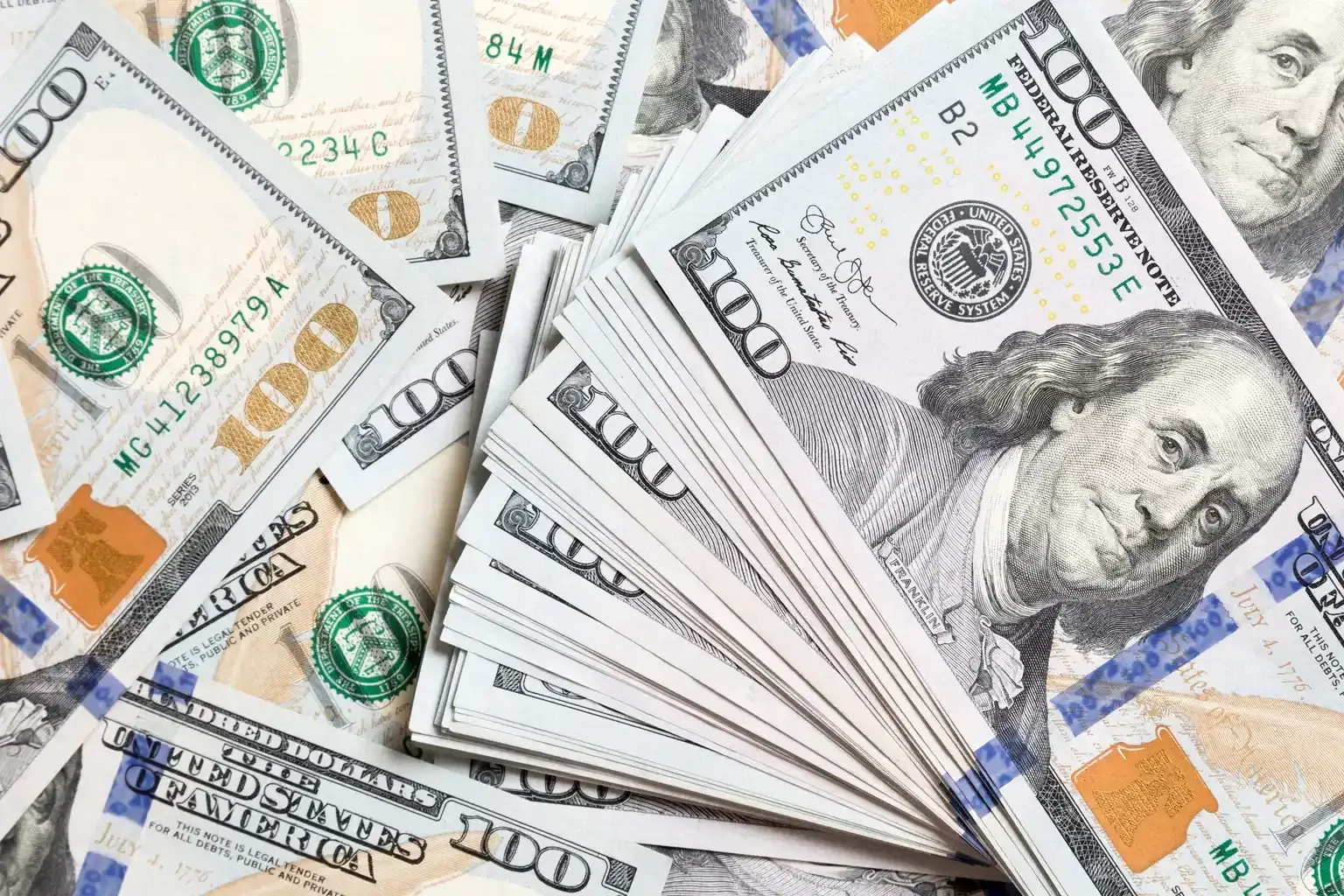 Jackpot 2 400 000 dollars - a fateful online game