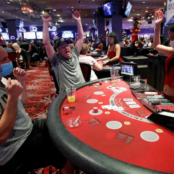 U.S. Commercial Casino Revenue Hits Record $72 B in 2024 as Digital Verticals Fuel Growth