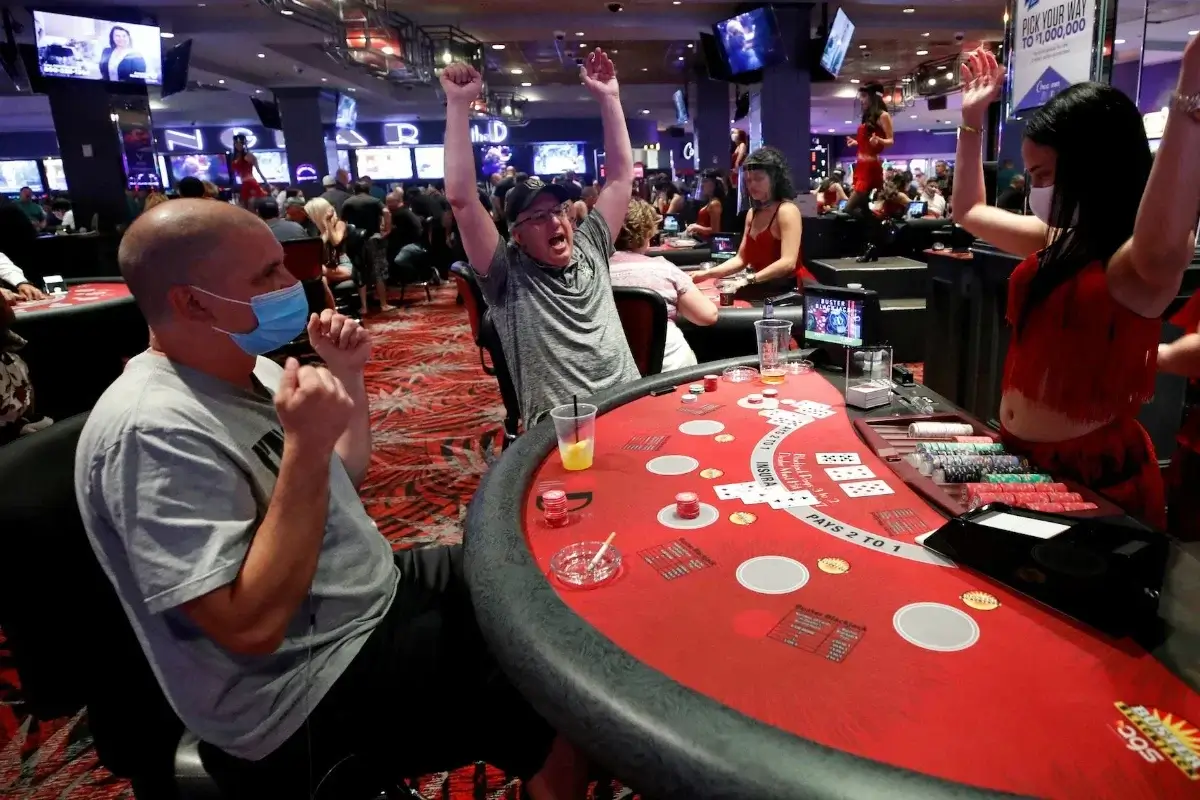 U.S. Commercial Casino Revenue Hits Record $72 B in 2024 as Digital Verticals Fuel Growth